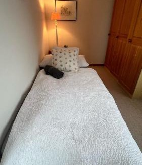 Neuhausen am Rheinfall House | Gesamte Unterkunft am Rheinfall für Familien & Paare mit Parking
