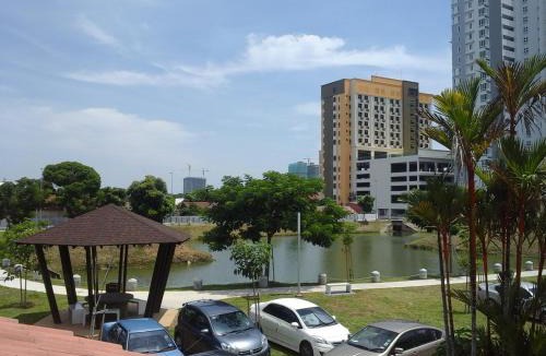 Tujuh Gajah Berang House | Get 2 HomeStay