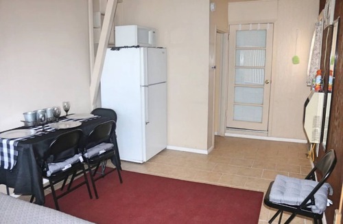 El Paso House | Get a Great Nights Sleep | Complete Mini Studio