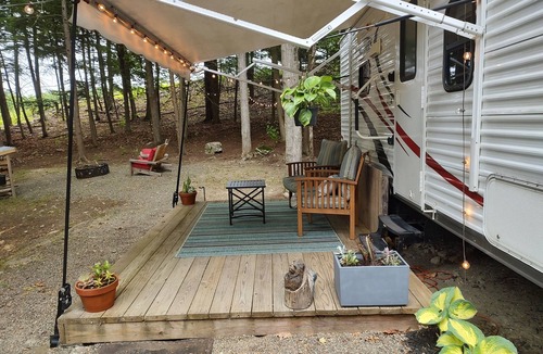 Brainard House | Get away and get back to nature!