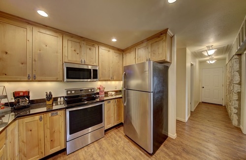 Hunt House | Get away at Mo-Ranch!