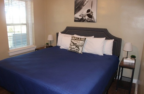Hunt House | Get away at Mo-Ranch!
