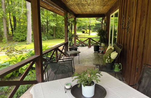 Lewis Run Cabin | Get away in the Woods!