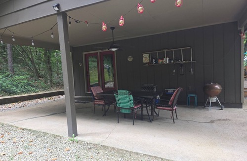 Cuba Cabin | Get Back to Nature at Three Pine Cabin