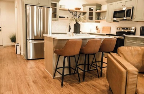 St. James House | Get Cozy in the Country - The Cottage on Luca Hill