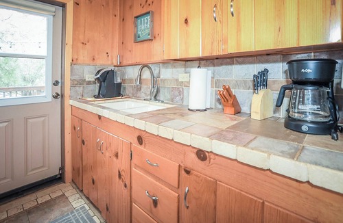 Big Bear Cabin | Get Cozy on Rainbow, 1 Night Free!