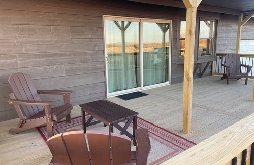 Salina House | Get Linked to the Prairie