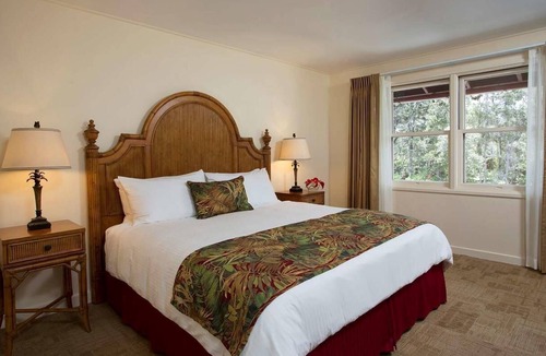 Volcano Hotel | Get Ready for Blissful Getaway! Two Comfy Units for 4! Free Parking!