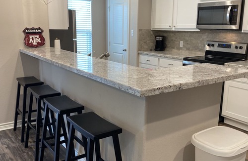 Wellborn House | Get Ready to Relax and Enjoy College Station