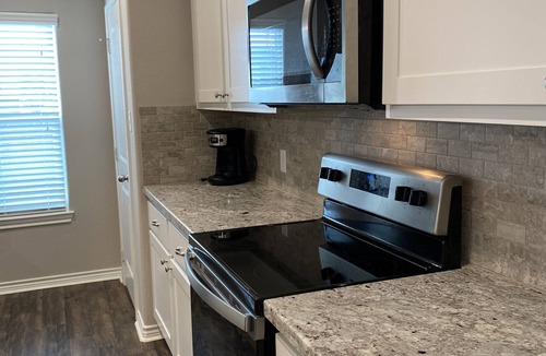 Wellborn House | Get Ready to Relax and Enjoy College Station