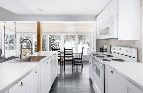 Saint-Calixte Ski Chalet | Getaway 1 hour from Montreal - perfect for relaxing