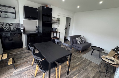 Sandillon Apartment | Getaway 2 steps from the Loire - Loft Ligérien