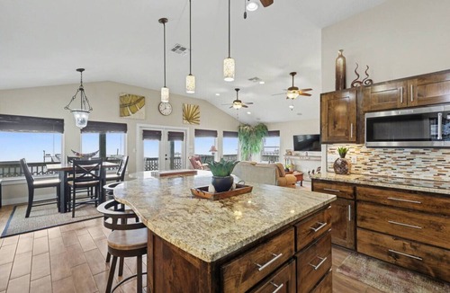 Rockport House | GetawaY at Mi Casita