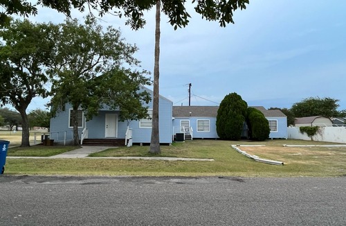 Ingleside Apartment | Getaway by the Bay