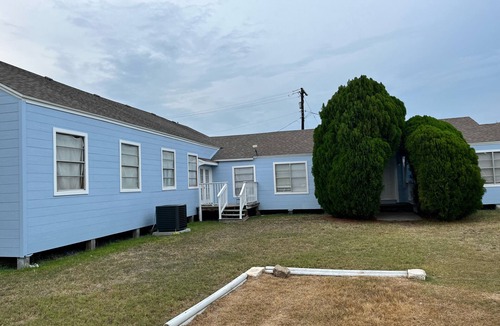 Ingleside Apartment | Getaway by the Bay