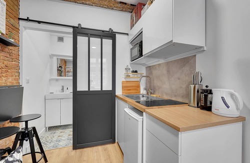 Carmes Apartment | Getaway For 2, Beautiful Studio Near The Garonne