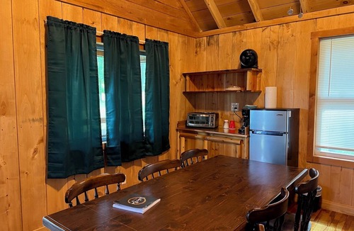 Belfast Cabin | :)Getaway Forest Bathin & Fireside Chats | 4 CQB | Sleep8 #1