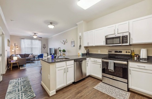 Neabsco Bed & Breakfast | Getaway | Hidden Gem | Free-Parking