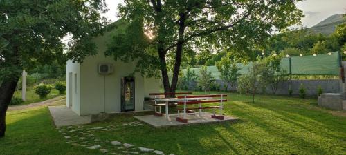 Popovici House | Getaway house Loko