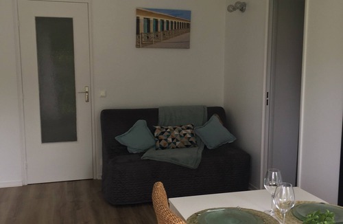 Pays d'Auge Condo | Getaway in Blonville 2 rooms 150m from the beach