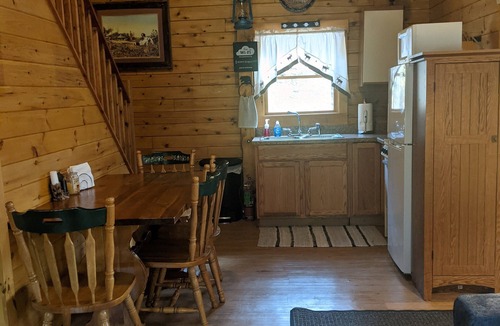 Altmar Cabin | Getaway Lodge with HOT TUB