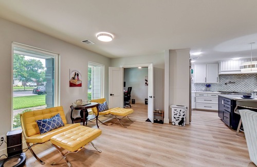Farmers Branch House | Getaway Near Dallas w/Retro-Style Game Room!