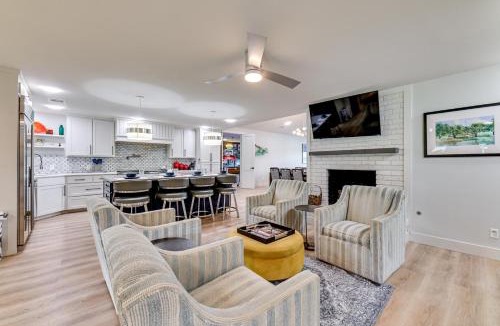 Farmers Branch House | Getaway Near Dallas w/Retro-Style Game Room!