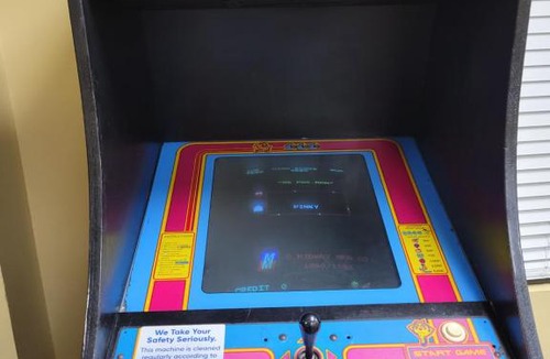 Lenox Park Apartment | Getaway That's Fit for a Queen