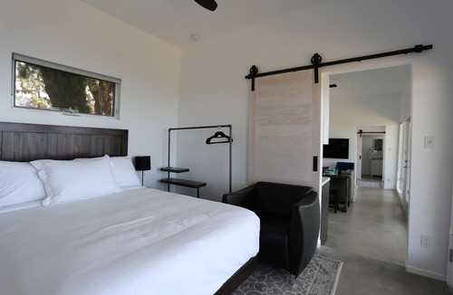 Malibu Other | Getaway to Malibu-Peaceful-Ocean view-Close to amenities-Beach-Hike-Bike-Relax