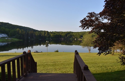 Summit House | Getaway to Summit Lake