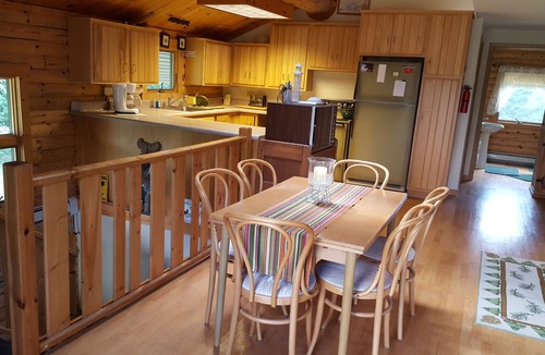 Ely House | Getaway To White Iron Hideaway