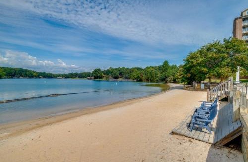 Huddleston House | Getaway w/Resort Perks at Smith Mountain Lake!