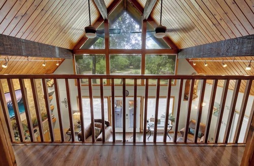 New Braunfels House | Gettin' Guada Loopy With Hot Tub & Riverfront