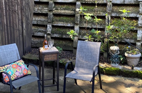 Geyserville Condo | Geyserville Getaway Retreat 30 day minimum