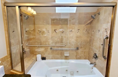 Geyserville Hotel | Geyserville Inn