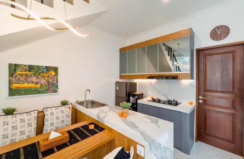 Denpasar Barat Villa | Ghayda Entire 3 BR Private Pool Villa