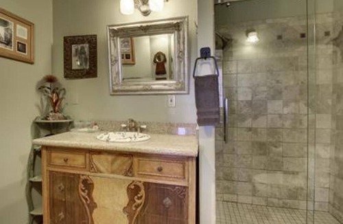 Jerome Hotel | Ghost City Inn