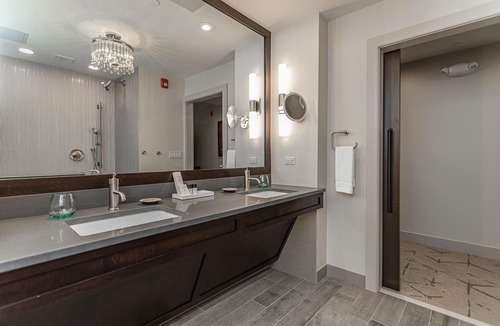 New Hope Hotel | Ghost Light Inn