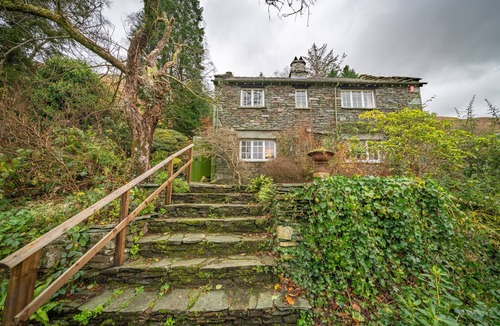 Penrith Cottage | Ghyll Foot - Cottage with a garden and parking in Patterdale