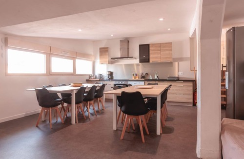 Saint-Etienne-sur-Chalaronne House | Gite de la Ruche - 15 people - PMR