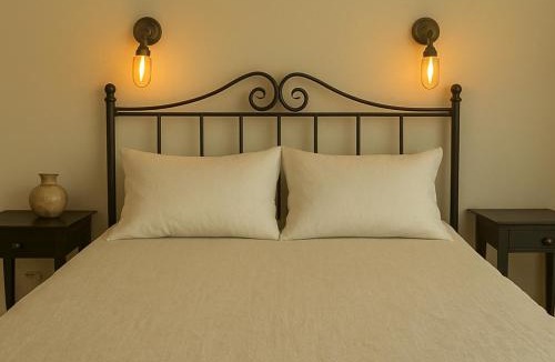 Mikros Gialos Villa | Gialos Villas 1-2 With a Private Pool