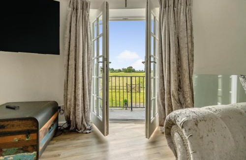 Chorlton-by-Backford House | Gibbet Mill