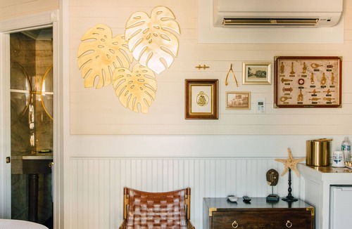Historic Downtown Apalachicola Hotel | Gibson Inn