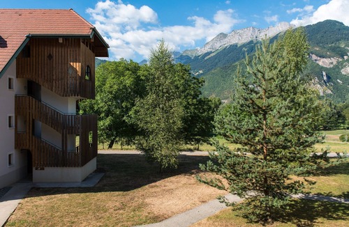 Giez Apartment | Giez | Studio for 4 + 2 Pools On-Site!