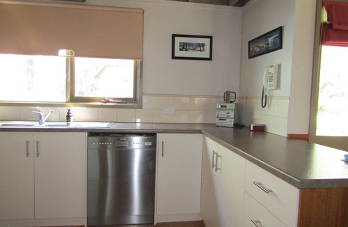 Dinner Plain Ski Chalet | Gifford - family friendly.