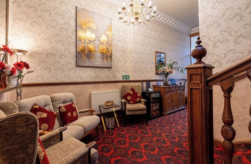 Newington House | Gifford House