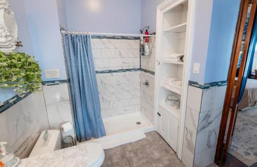 Moylan Bed & Breakfast | Gifford-Risley House Bed and Breakfast
