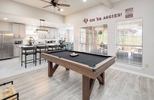 La Brisa House | Gig ‘Em Ags! Pool table, patio, 7 mins Kyle Field