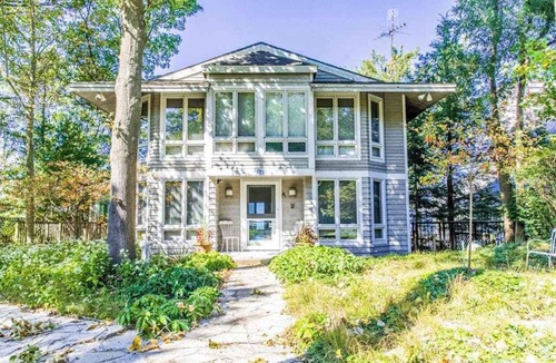 Shorewood-Tower Hills-Harbert House | Gigantic lakefront home with private hot tub, washer/dryer, AC, deck, & firepit
