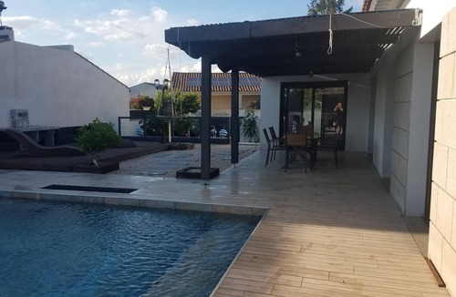 Gigean Villa | Gigean : modern villa with swimming pool for 6 people